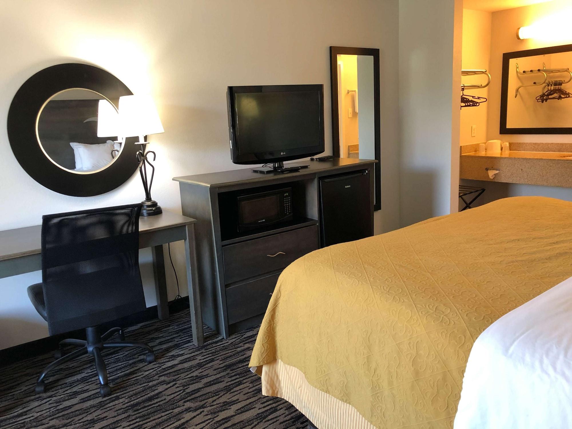 Motel 6-La Place, La Экстерьер фото