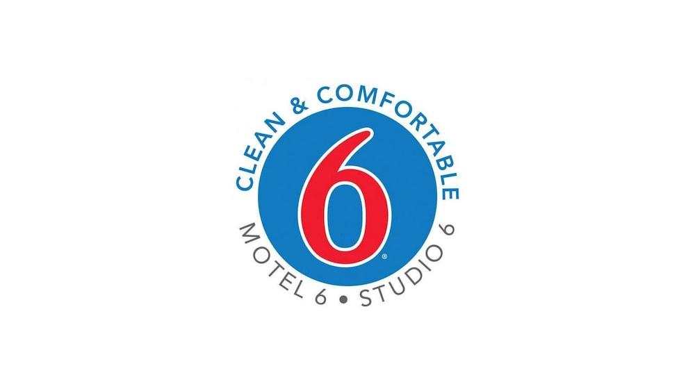 Motel 6-La Place, La Экстерьер фото
